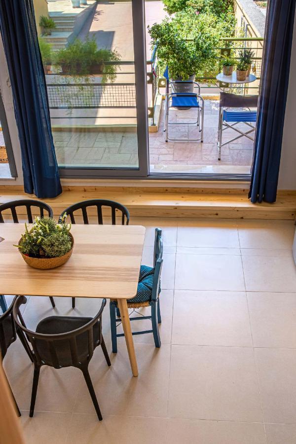 Blue...Violet Apartment Нафплион Екстериор снимка